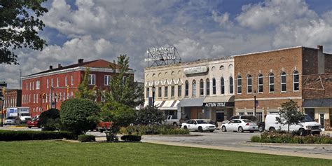 Martinsville, IN .